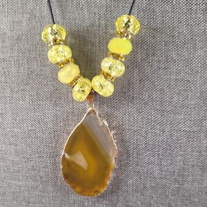 Elegant Yellow and Brown Pendant Necklace